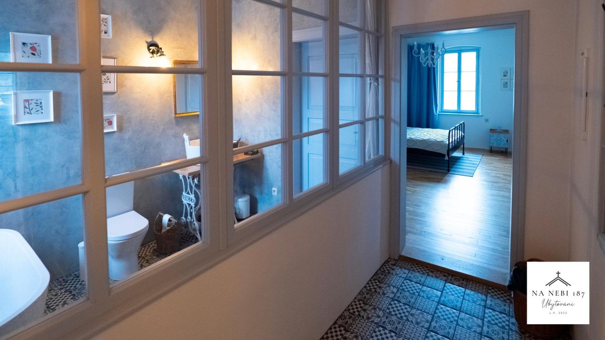 Na Nebi 187 Aparthotel Bečov nad Teplou Exteriör bild