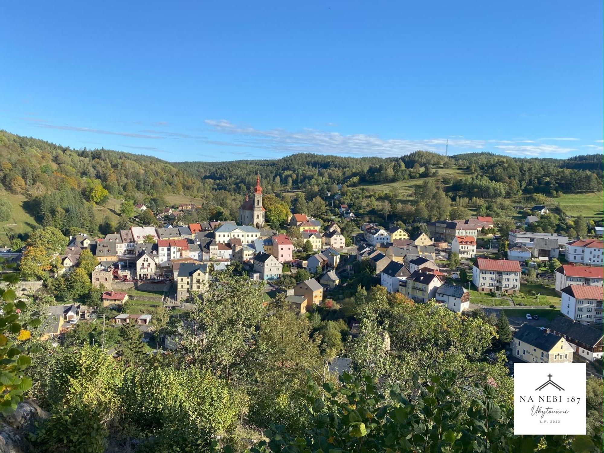 Na Nebi 187 Aparthotel Bečov nad Teplou Exteriör bild